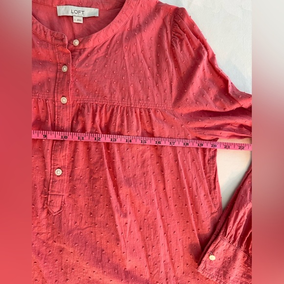 Loft Pink Blouse w/Puffy Raised Dots. Very Cute! Lightweight Size Large - Picture 8 of 9